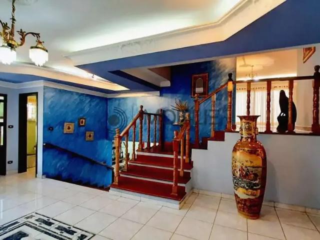 Casa / Sobrado em Condomínio para Venda em Salto/SP Condomínio Fechado Piccolo Paese 7 Quartos