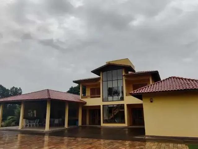 Casa / Sobrado em Condomínio para Venda em Salto/SP Condomínio Monte Belo 4 Quartos