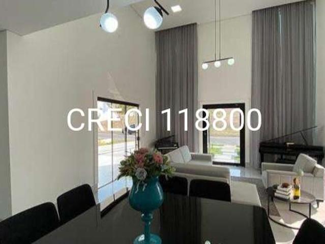 Casa / Sobrado em Condomínio para Venda em Salto/SP Residencial Central Parque 3 Quartos