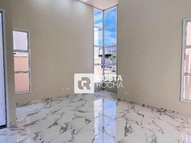 Casa / Sobrado em Condomínio para Venda em Salto/SP Residencial Lagos D'Icaraí 3 Quartos