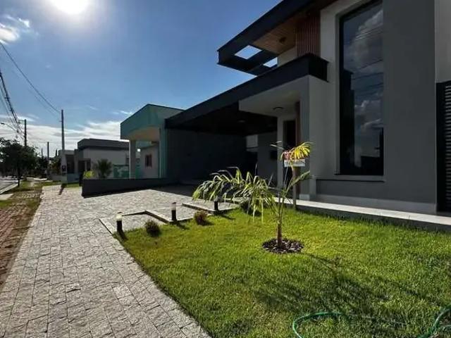 Casa / Sobrado em Condomínio para Venda em Salto/SP Residencial Lagos D'Icaraí 3 Quartos
