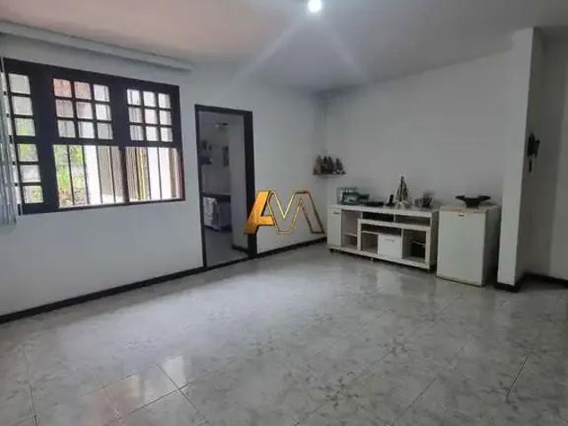 Casa / Sobrado em Condomínio para Venda em Salvador/BA Caminho das Árvores 4 Quartos