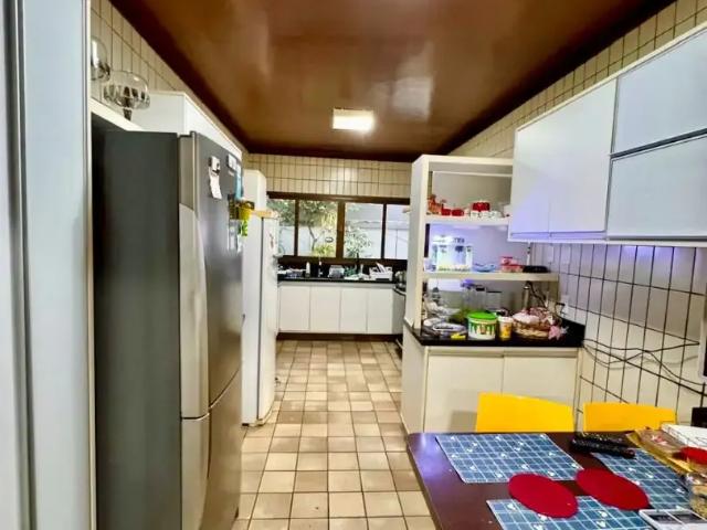 Casa / Sobrado em Condomínio para Venda em Salvador/BA Candeal 4 Quartos