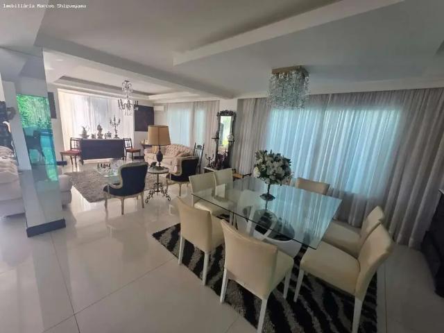 Casa / Sobrado em Condomínio para Venda em Salvador/BA Alphaville I 4 Quartos