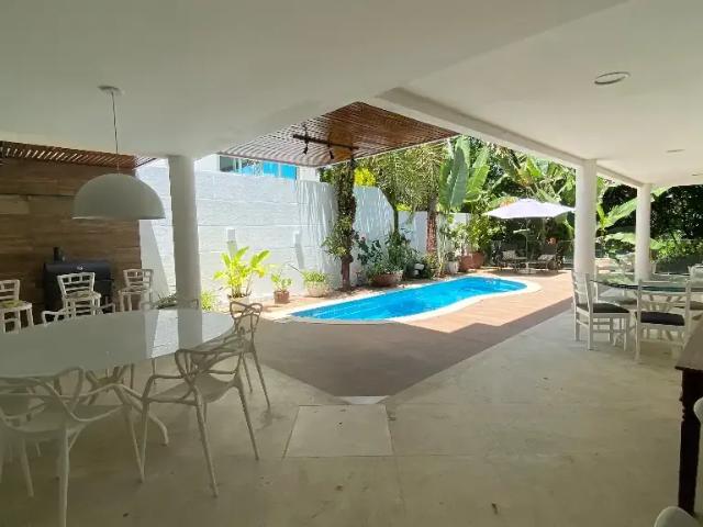 Casa / Sobrado em Condomínio para Venda em Salvador/BA Alphaville I 4 Quartos
