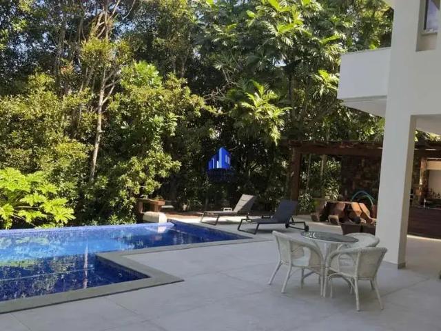 Casa / Sobrado em Condomínio para Venda em Salvador/BA Alphaville I 4 Quartos