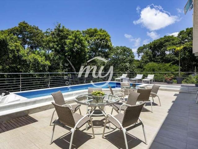 Casa / Sobrado em Condomínio para Venda em Salvador/BA Alphaville I 5 Quartos