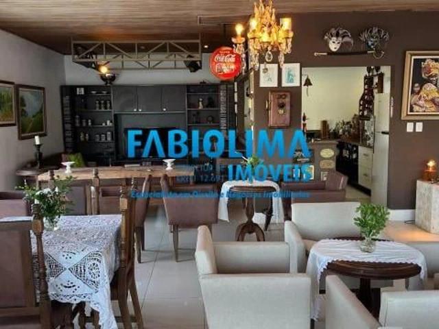 Casa / Sobrado em Condomínio para Venda em Salvador/BA Alphaville I 6 Quartos