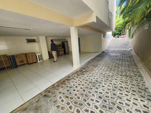 Casa / Sobrado em Condomínio para Venda em Salvador/BA Alphaville I 6 Quartos
