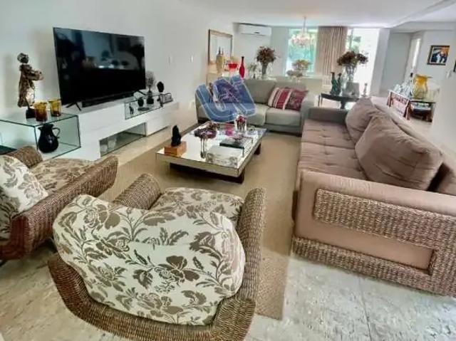 Casa / Sobrado em Condomínio para Venda em Salvador/BA Alphaville I 7 Quartos