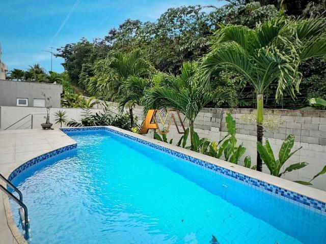 Casa / Sobrado em Condomínio para Venda em Salvador/BA Alphaville II 4 Quartos