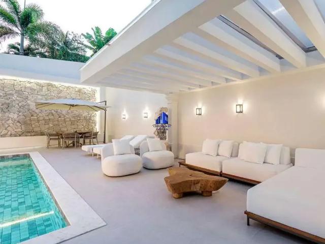 Casa / Sobrado em Condomínio para Venda em Salvador/BA Alphaville II 4 Quartos