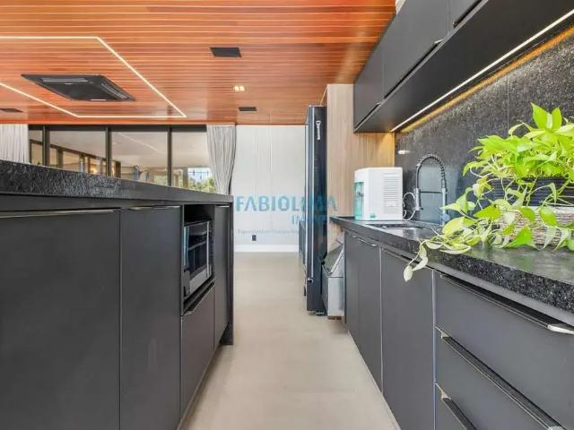 Casa / Sobrado em Condomínio para Venda em Salvador/BA Alphaville II 5 Quartos