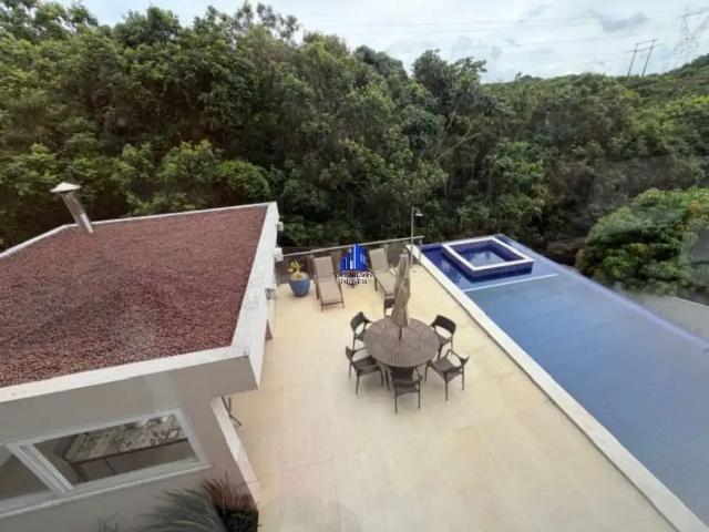 Casa / Sobrado em Condomínio para Venda em Salvador/BA Alphaville II 5 Quartos