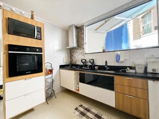 Casa / Sobrado em Condomínio para Venda em Salvador/BA Horto Florestal 5 Quartos