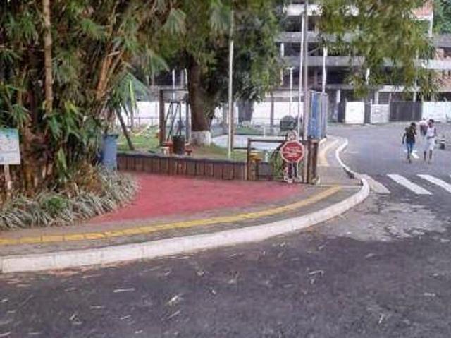 Casa / Sobrado em Condomínio para Venda em Salvador/BA Horto Florestal 5 Quartos