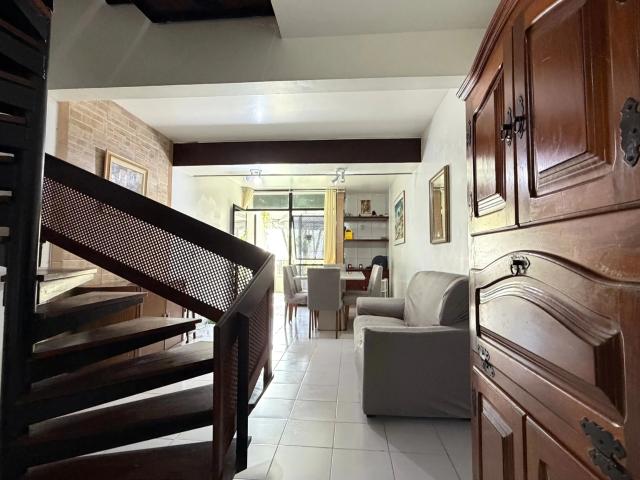 Casa / Sobrado em Condomínio para Venda em Salvador/BA Itapuã 3 Quartos