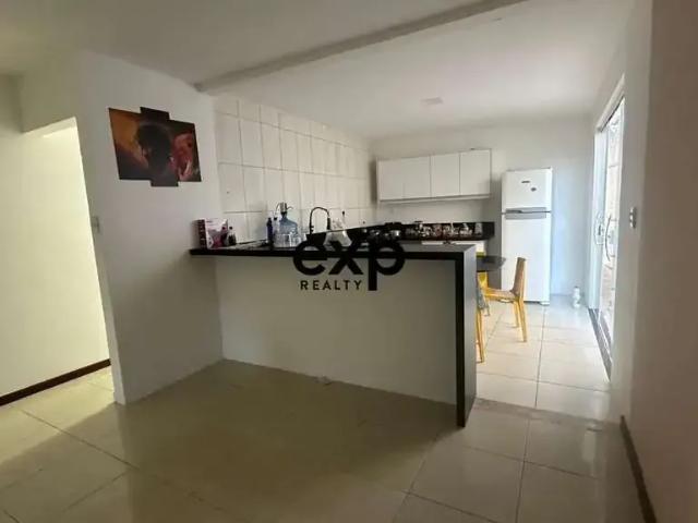 Casa / Sobrado em Condomínio para Venda em Salvador/BA Itapuã 3 Quartos