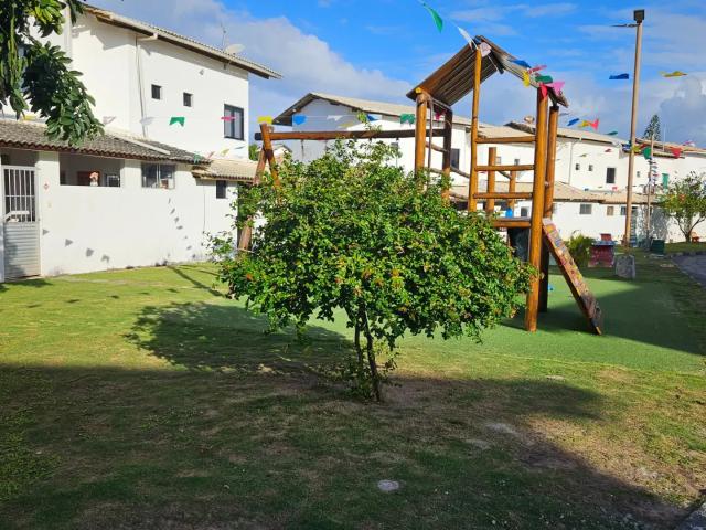 Casa / Sobrado em Condomínio para Venda em Salvador/BA Itapuã 3 Quartos
