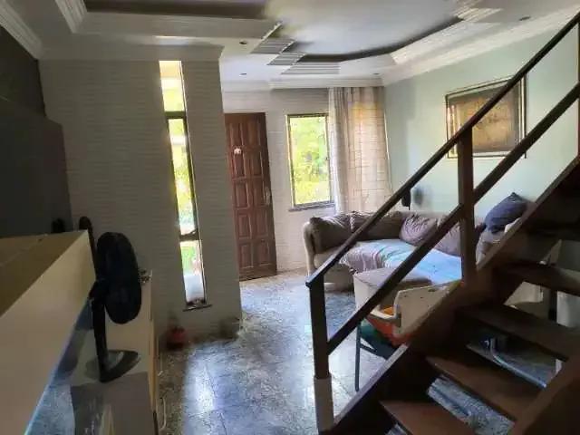 Casa / Sobrado em Condomínio para Venda em Salvador/BA Itapuã 2 Quartos