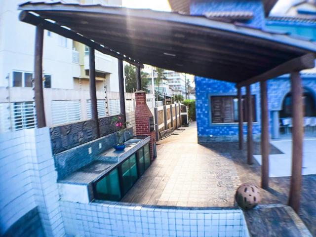 Casa / Sobrado em Condomínio para Venda em Salvador/BA Itapuã 7 Quartos
