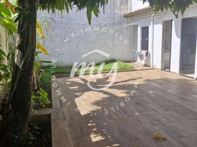 Casa / Sobrado em Condomínio para Venda em Salvador/BA Itapuã 4 Quartos