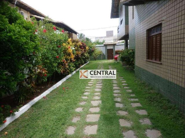 Casa / Sobrado em Condomínio para Venda em Salvador/BA Itapuã 5 Quartos