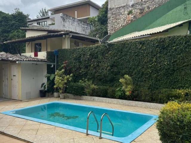 Casa / Sobrado em Condomínio para Venda em Salvador/BA Jaguaribe 4 Quartos