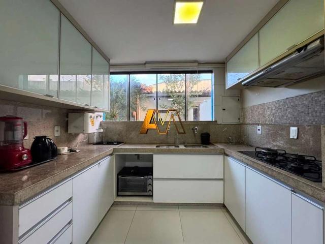 Casa / Sobrado em Condomínio para Venda em Salvador/BA Jaguaribe 4 Quartos