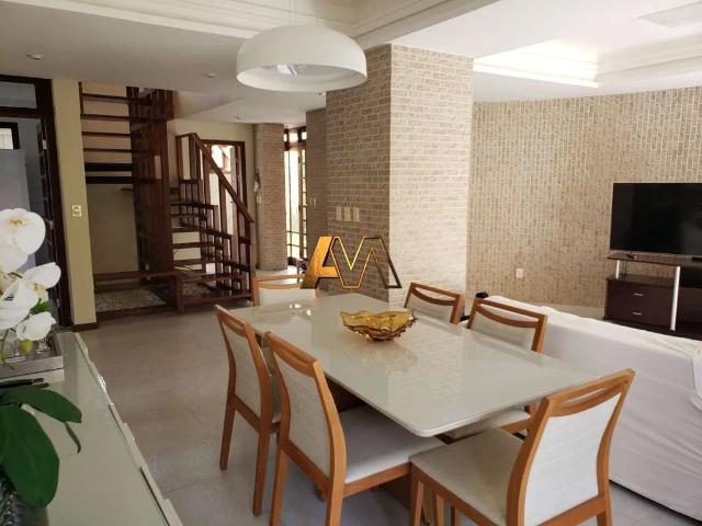 Casa / Sobrado em Condomínio para Venda em Salvador/BA Jardim Placaford 5 Quartos