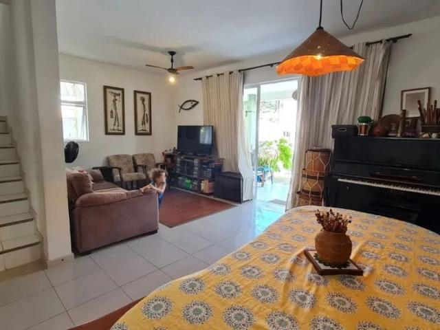 Casa / Sobrado em Condomínio para Venda em Salvador/BA Stella Maris 4 Quartos