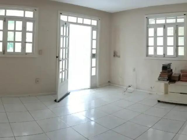 Casa / Sobrado em Condomínio para Venda em Salvador/BA São Cristóvão 4 Quartos