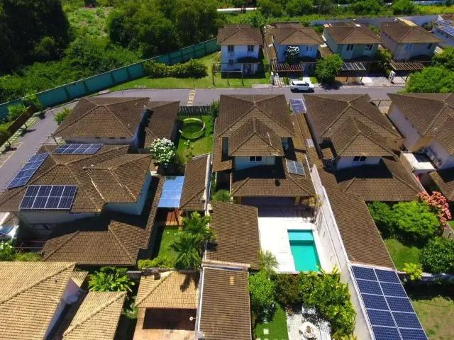 Casa / Sobrado em Condomínio para Venda em Salvador/BA Patamares 4 Quartos