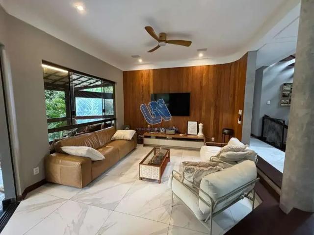 Casa / Sobrado em Condomínio para Venda em Salvador/BA Patamares 7 Quartos