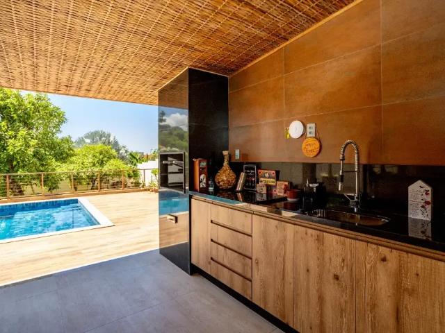 Casa / Sobrado em Condomínio para Venda em Salvador/BA Pituaçu 4 Quartos
