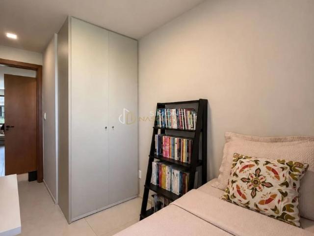 Casa / Sobrado em Condomínio para Venda em Salvador/BA Pituaçu 4 Quartos