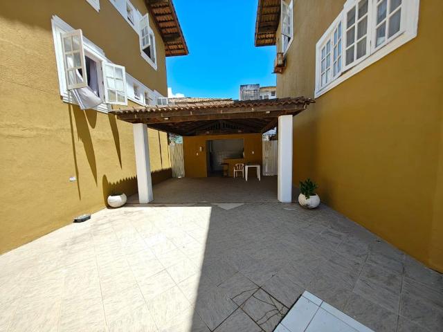 Casa / Sobrado em Condomínio para Venda em Salvador/BA Pituaçu 2 Quartos