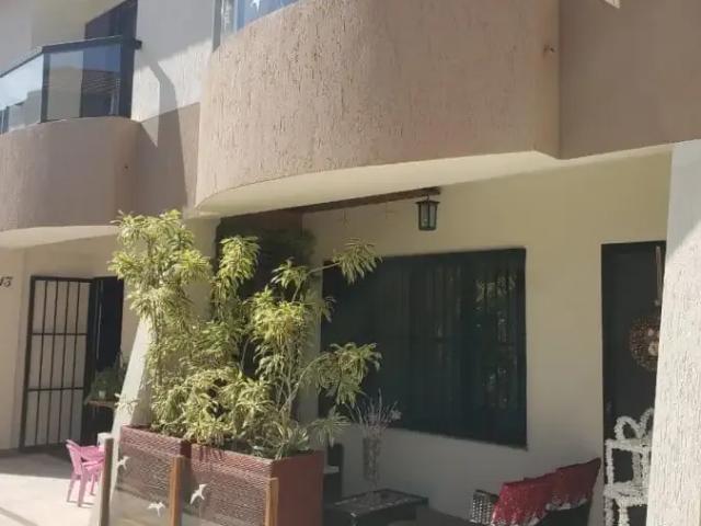 Casa / Sobrado em Condomínio para Venda em Salvador/BA Pituaçu 2 Quartos