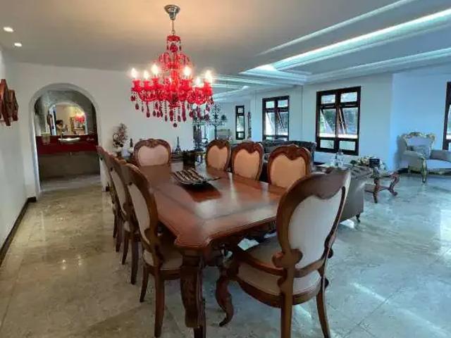 Casa / Sobrado em Condomínio para Venda em Salvador/BA Pituba 5 Quartos