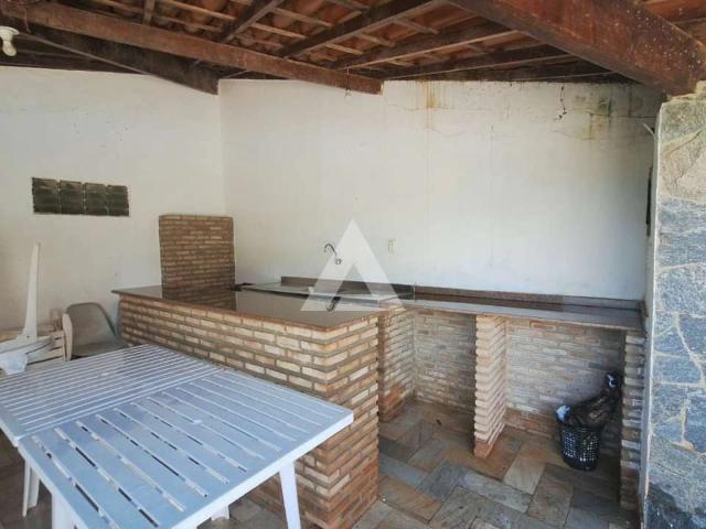 Casa / Sobrado em Condomínio para Venda em Salvador/BA Piatã 4 Quartos