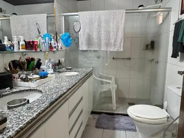 Casa / Sobrado em Condomínio para Venda em Salvador/BA Piatã 4 Quartos