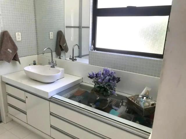 Casa / Sobrado em Condomínio para Venda em Salvador/BA Piatã 4 Quartos