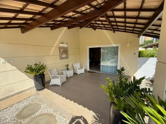 Casa / Sobrado em Condomínio para Venda em Salvador/BA Piatã 4 Quartos