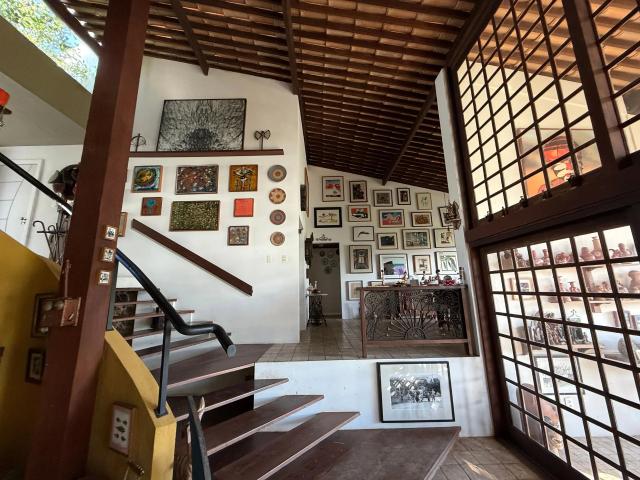 Casa / Sobrado em Condomínio para Venda em Salvador/BA Piatã 5 Quartos