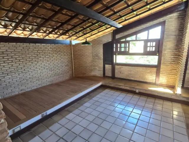 Casa / Sobrado em Condomínio para Venda em Salvador/BA Piatã 5 Quartos