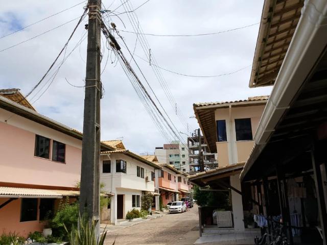 Casa / Sobrado em Condomínio para Venda em Salvador/BA Piatã 3 Quartos