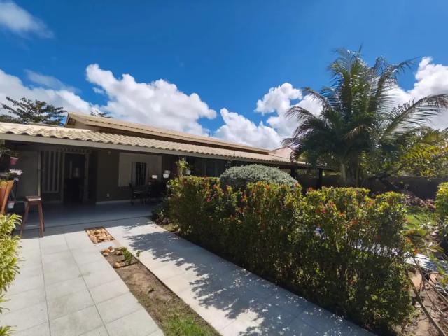 Casa / Sobrado em Condomínio para Venda em Salvador/BA Piatã 3 Quartos