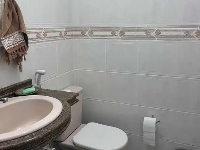Casa / Sobrado em Condomínio para Venda em Salvador/BA Piatã 3 Quartos