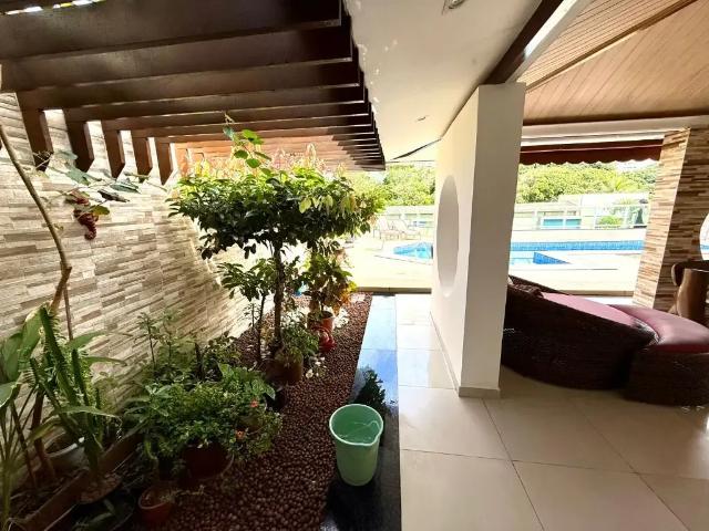 Casa / Sobrado em Condomínio para Venda em Salvador/BA Piatã 3 Quartos