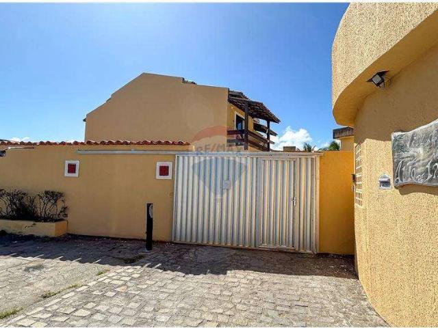 Casa / Sobrado em Condomínio para Venda em Salvador/BA Praia do Flamengo 2 Quartos